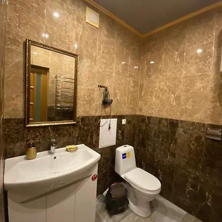 Apartment вул роксолани , 16 центр 300 м до бювету